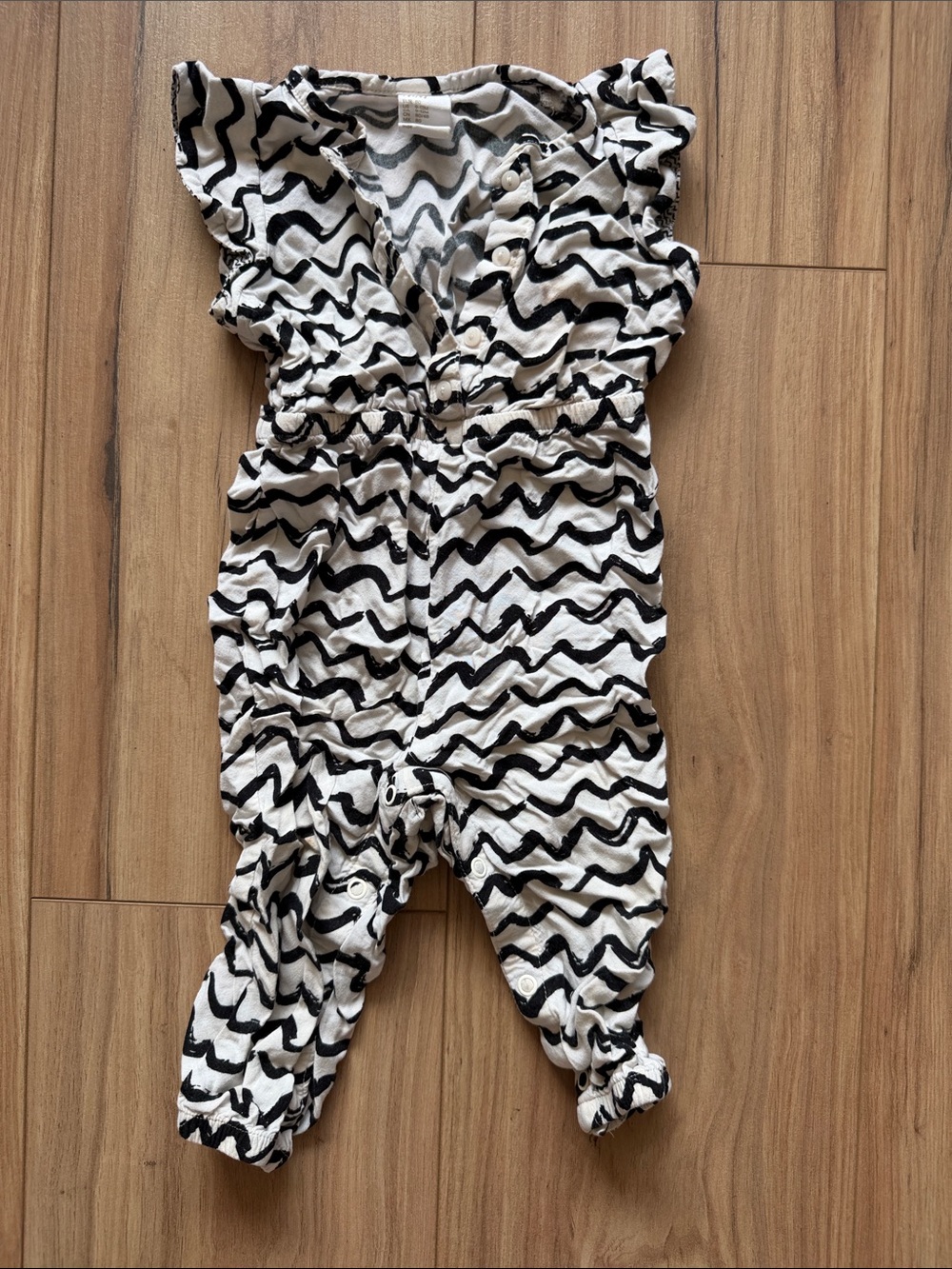H&M Black & White Wavy Stripe Romper